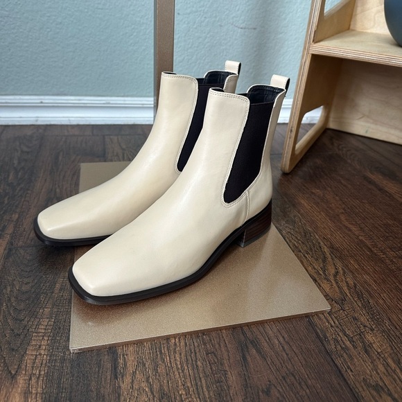 Sam Edelman | Thelma in Eggshell - Picture 3 of 6